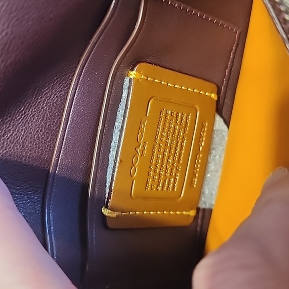 COACH DUSTY ROSE TEA ROSE CLUTCH WRISTLET NWOT - Picture 12 of 16